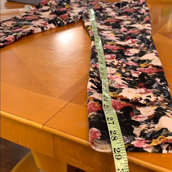 BDG Floral Ankle Jeans - Picture 8 of 8